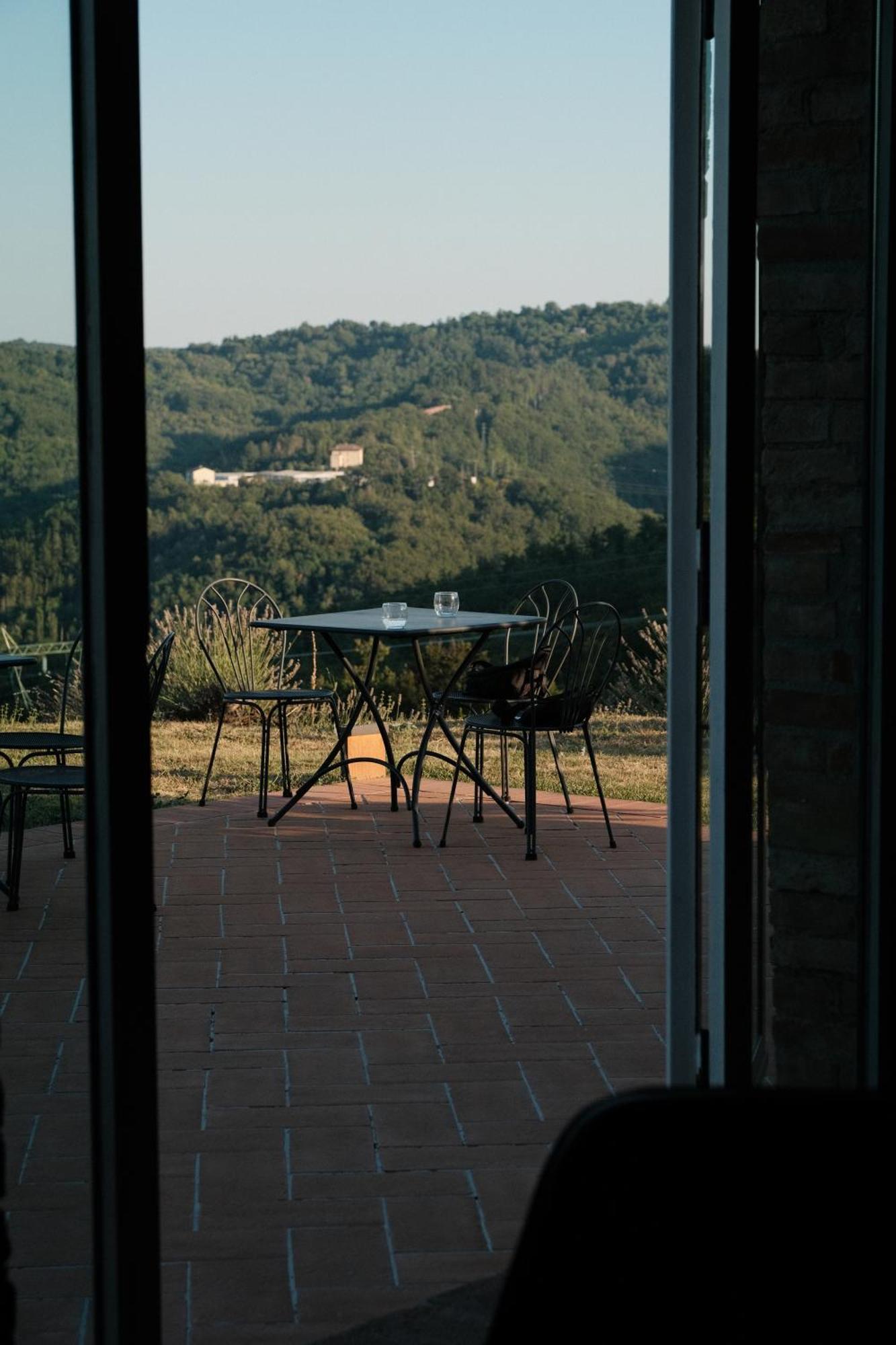 Vin Hotel - Wine Resort And Agriturismo Montieri Luaran gambar