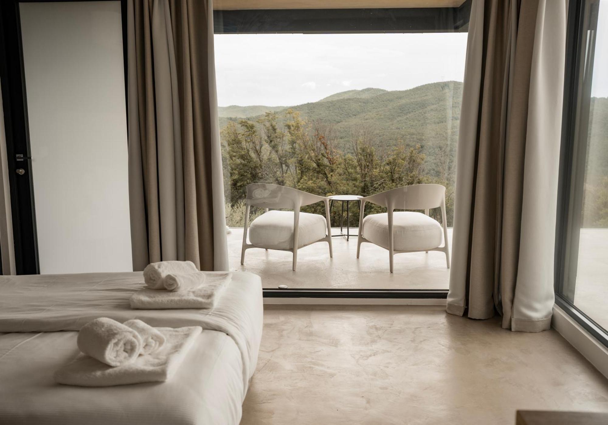 Vin Hotel - Wine Resort And Agriturismo Montieri Luaran gambar